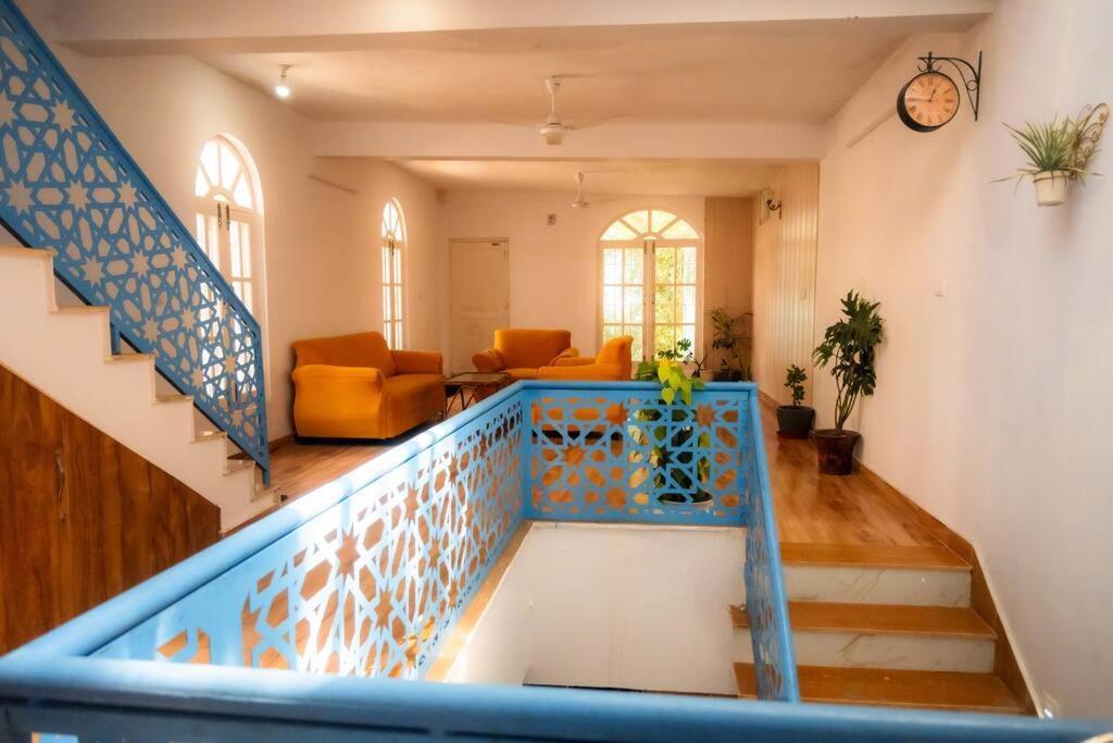 Blue Door Villa By Homeyhuts Rājpur Екстериор снимка