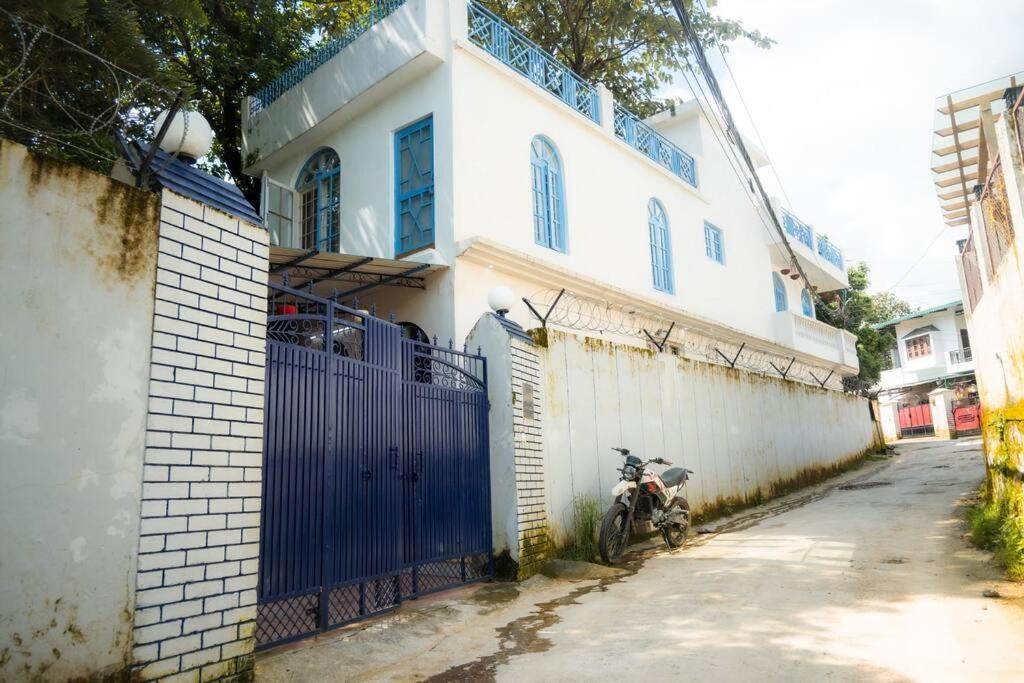 Blue Door Villa By Homeyhuts Rājpur Екстериор снимка