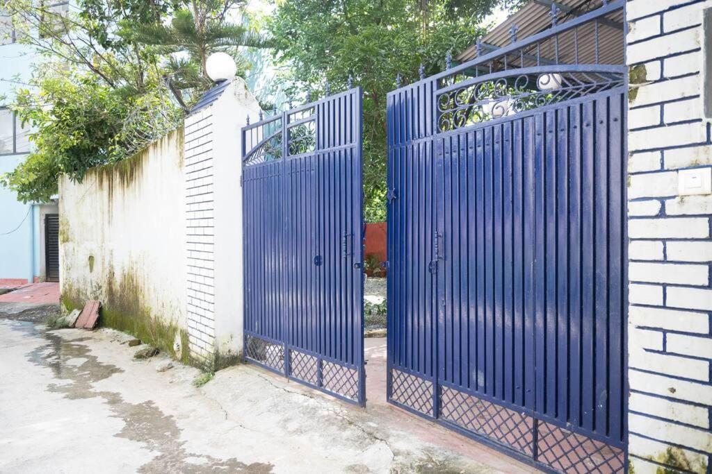 Blue Door Villa By Homeyhuts Rājpur Екстериор снимка